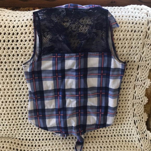 Shirt - Picture 2 of 2